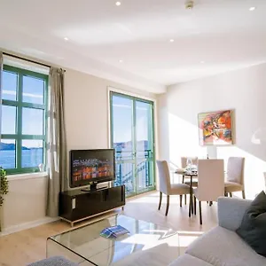  Appartement Seafront Apt. With Elevator And French Balcony Norvège
