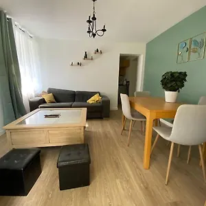 Appartement Charmante Maison A Beron France