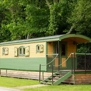** Camping Rives Nature France